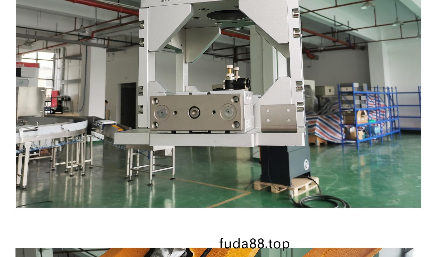 機(jī)器(qi)人(ren)裝(zhuang)箱(xiang)機(jī)